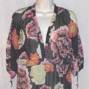 CAbi top Semi Sheer Empire Waist Floral Tunic sz S